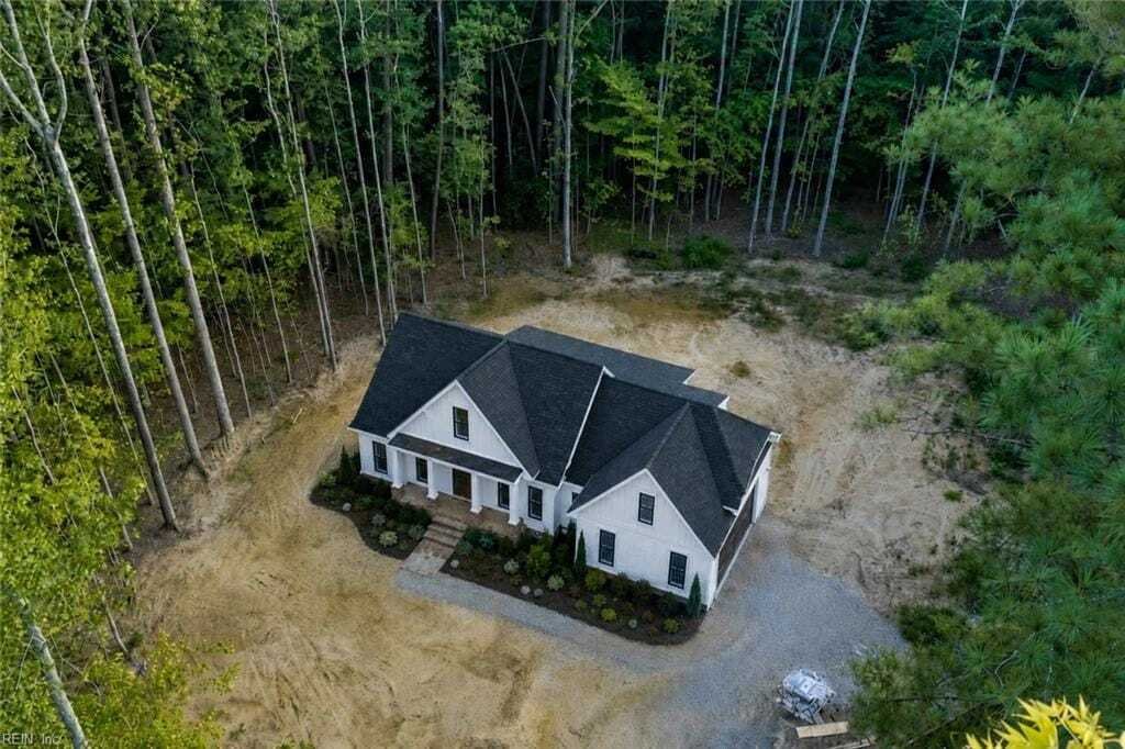 House in Gloucester, Virginia, United States 2 - 18646156