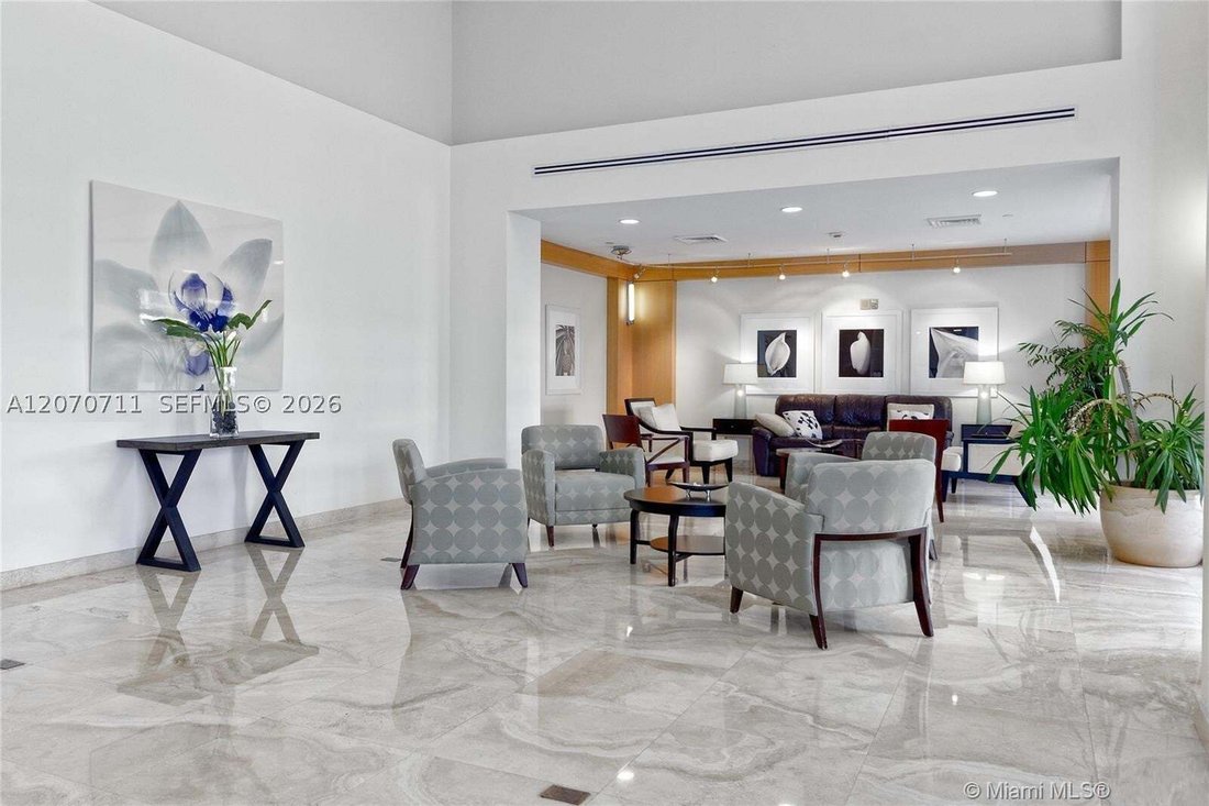 Condo in Hallandale Beach, Florida, United States 2 - 18653684