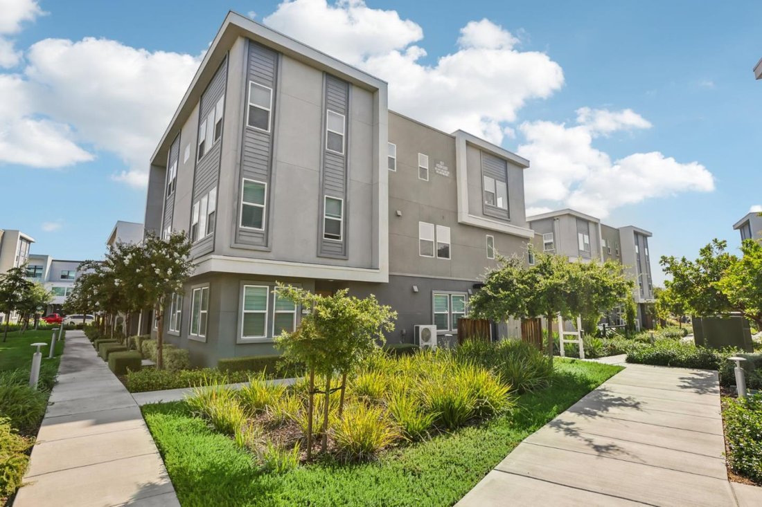 Condo in San Jose, California, United States 1 - 18653811