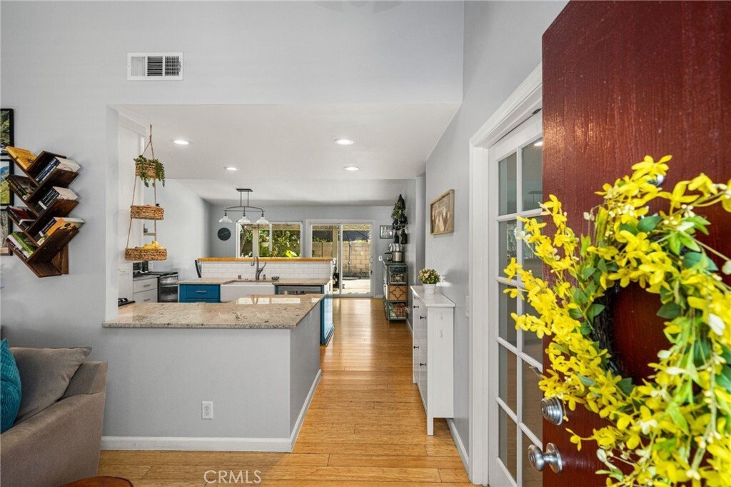 House in Orange, California, United States 3 - 18247307