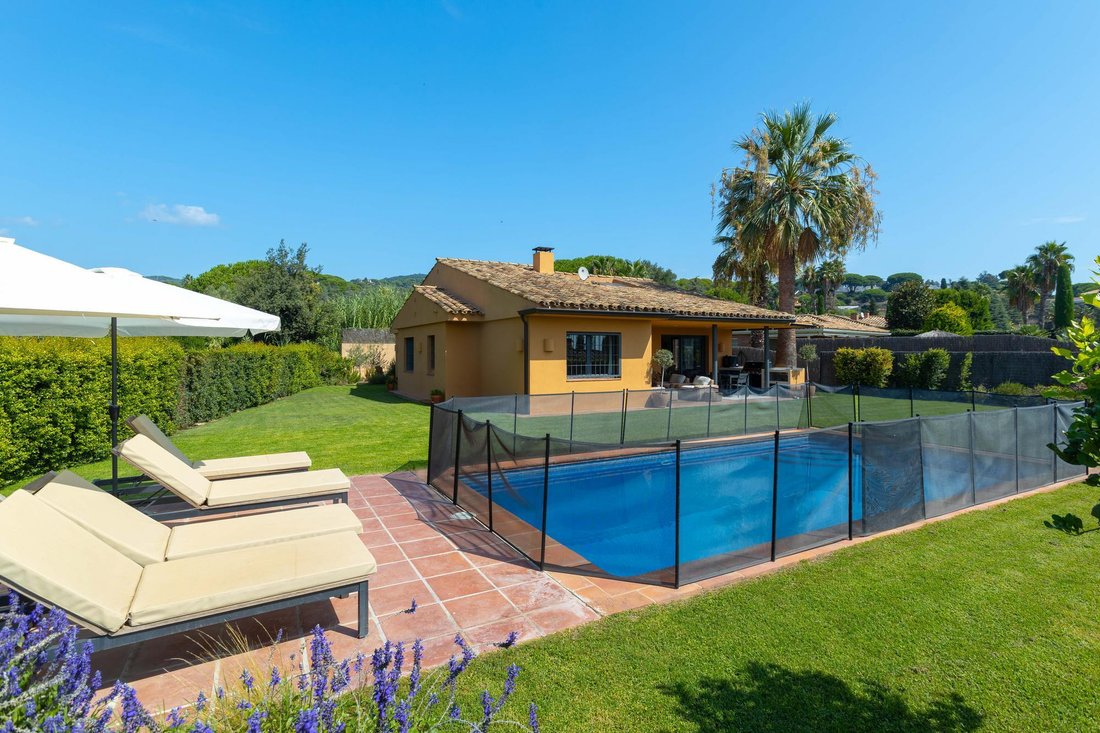 Villa in Sant Vicenc de Montalt, Catalonia, Spain 5 - 18651037