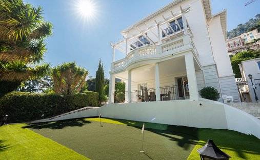 Villa in Beaulieu-sur-Mer, Provence-Alpes-Côte d'Azur, France 1
