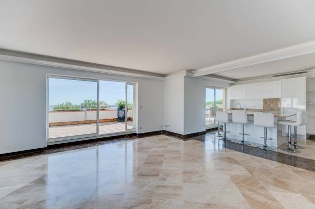 Apartment in Cannes, Provence-Alpes-Côte d'Azur, France 5 - 17846960