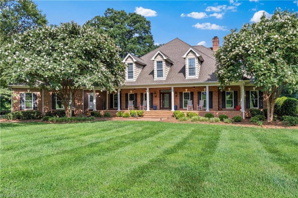 House in Ararat, North Carolina, United States 1 - 18653143