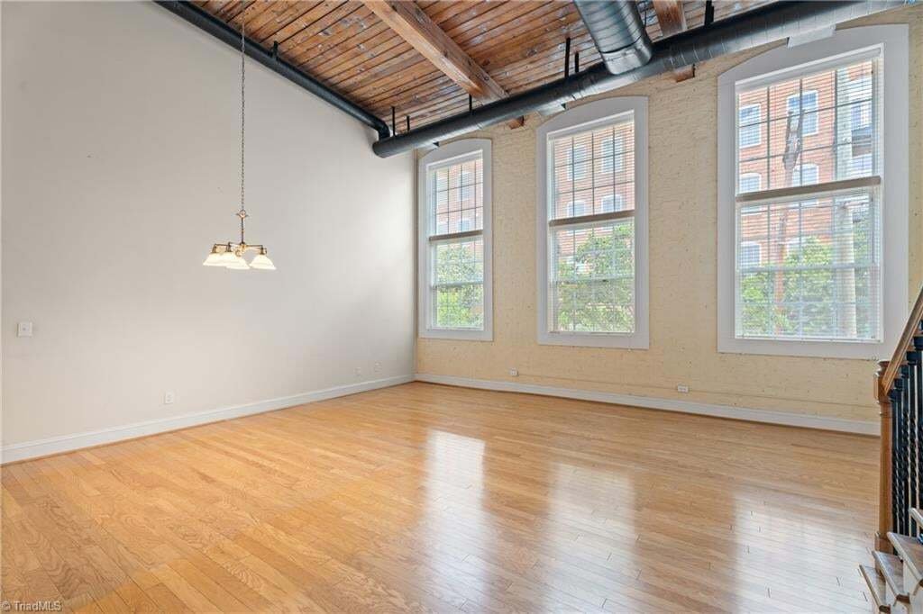 Condo in Walkertown, North Carolina, United States 4 - 18653147