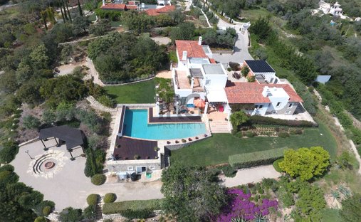 Villa in Loule (Sao Clemente), Algarve, Portugal 1