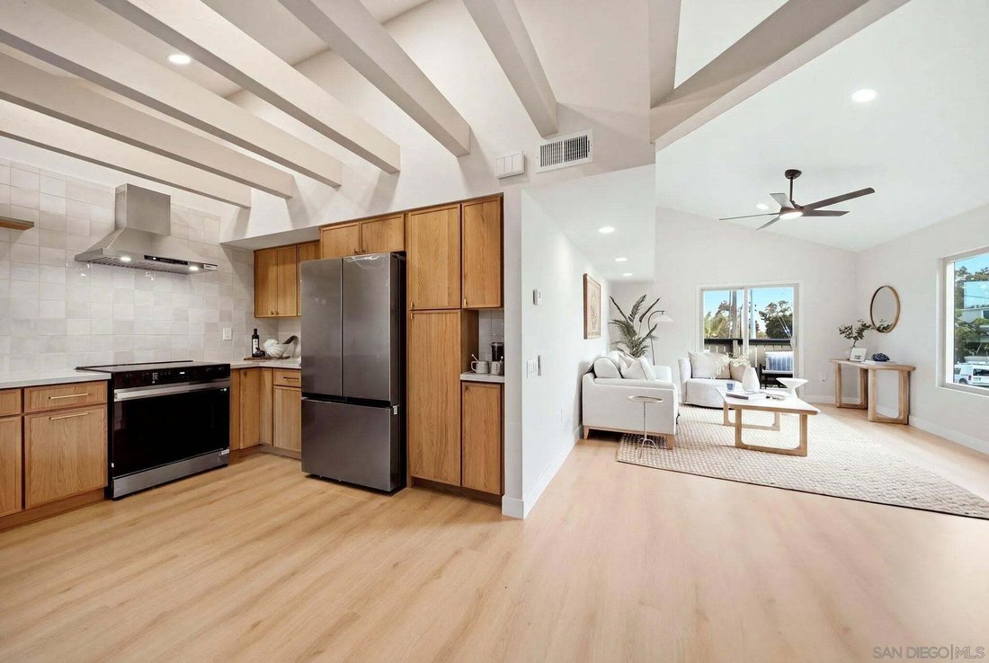 Townhouse in San Diego, California, United States 2 - 18654396