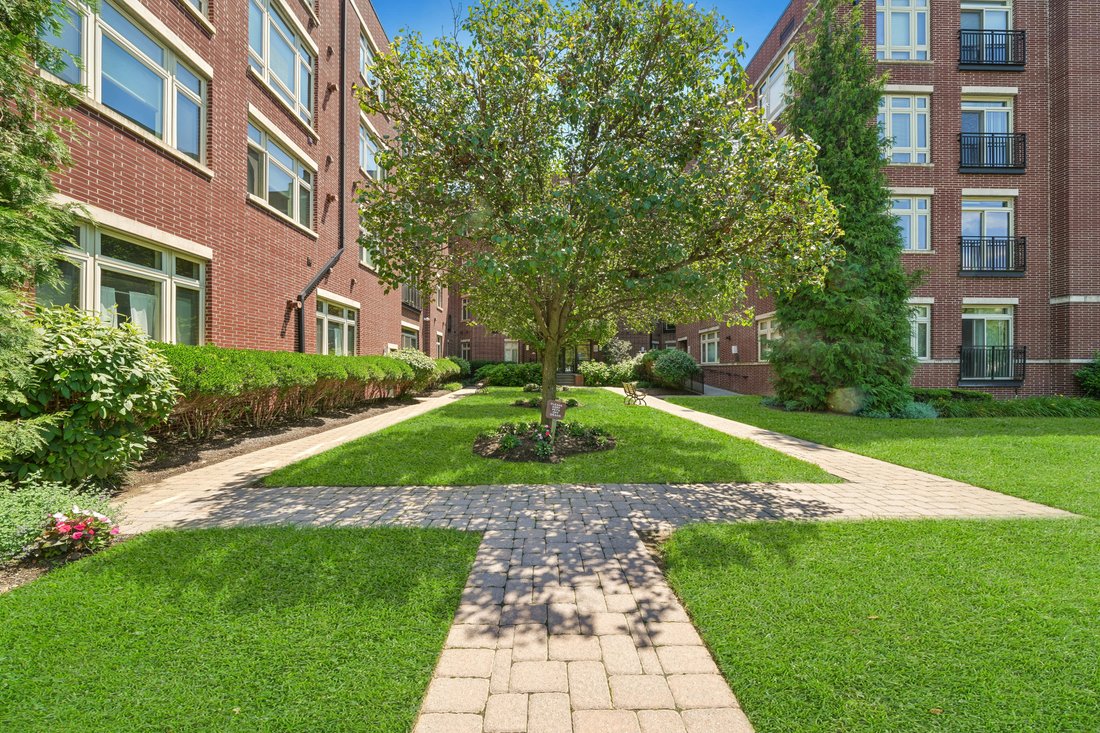 Condo in Englewood, New Jersey, United States 1 - 18656264