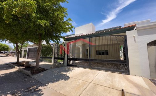 House in Hermosillo, Sonora, Mexico 1