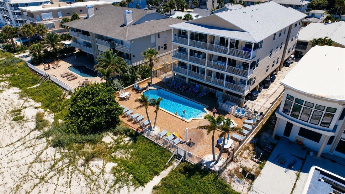 Condo in Indian Shores, Florida, United States 2 - 18653895