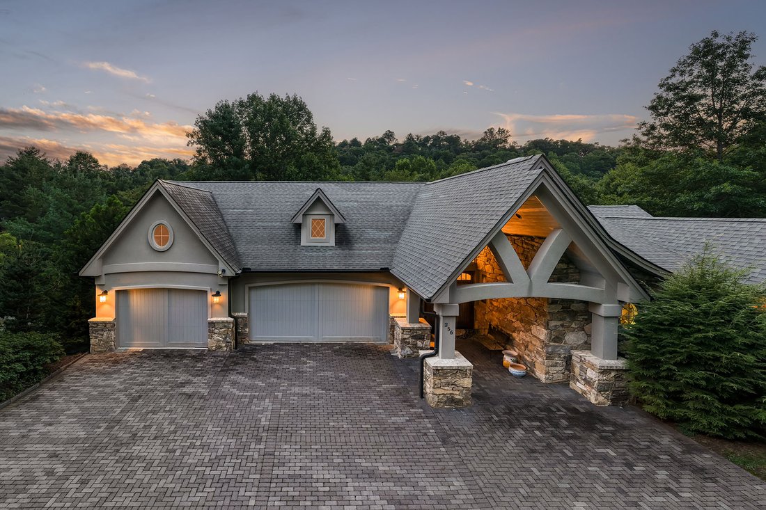 House in Asheville, North Carolina, United States 1 - 15524860