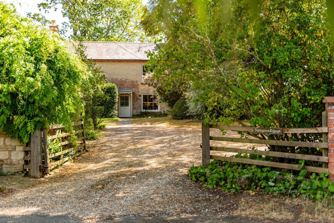 House in Wappenham, England 2 - 18650675