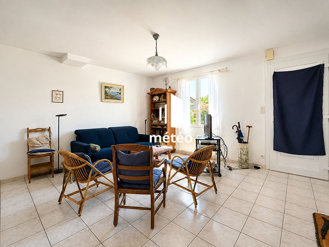 House in La Tranche-sur-Mer, Pays de la Loire, France 2 - 18653387