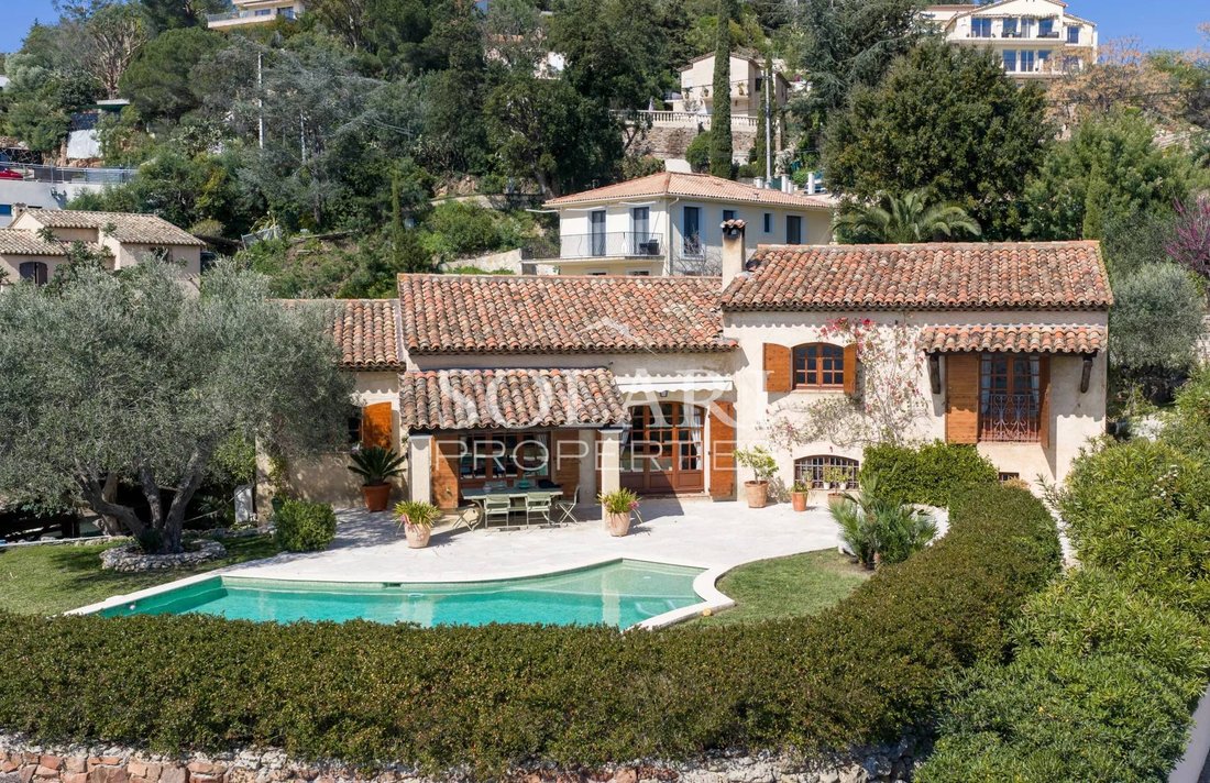 Villa in Les Termes, Mandelieu-la-Napoule, France 2 - 17090570
