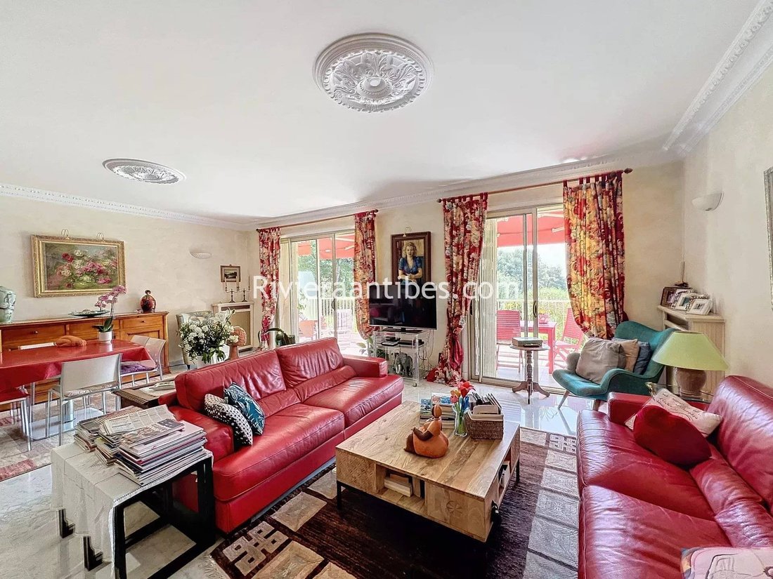 Apartment in Val Fleuri-Montaleigne, Cagnes-sur-Mer, France 3 - 15675607