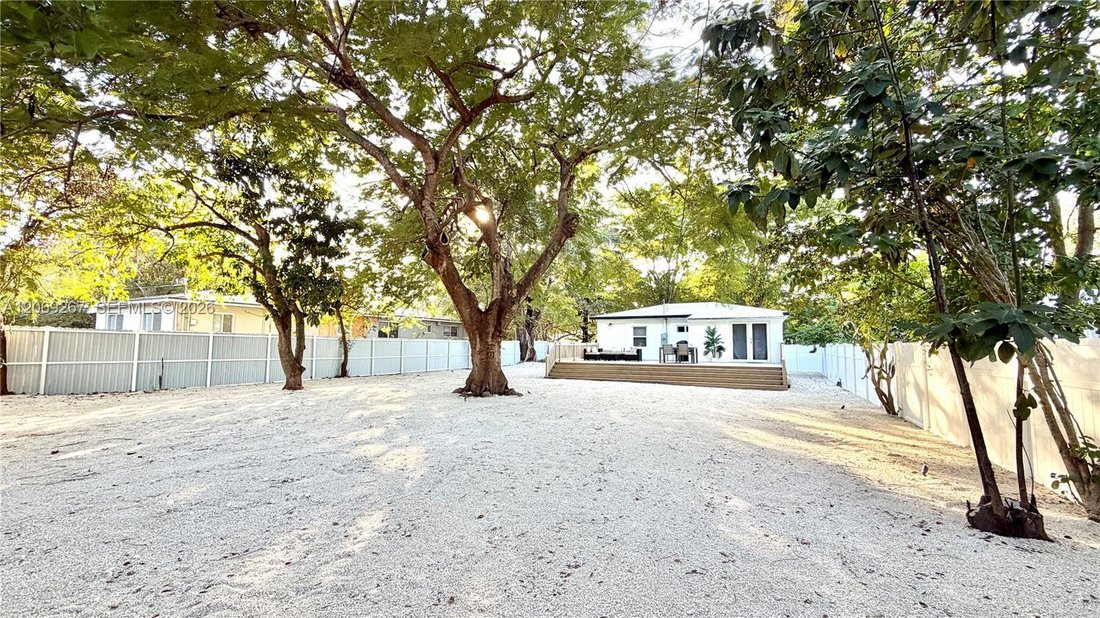 House in Miami, Florida, United States 2 - 18655107