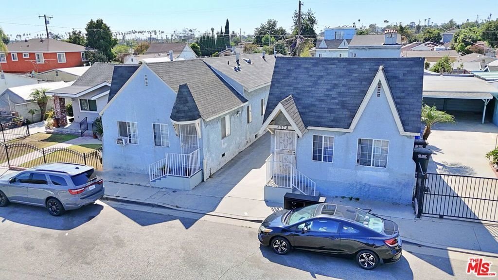 East Los Angeles, California, United States 1 - 18653247