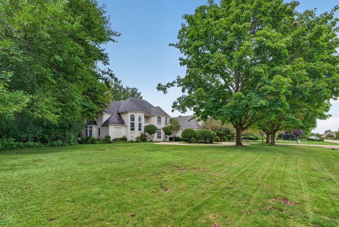 House in Campton Hills, Illinois, United States 2 - 18654280