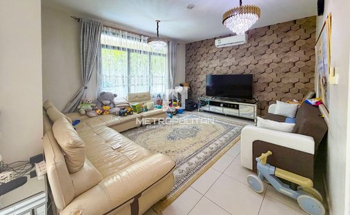 Townhouse in Al Yalayis 2, Al Yalayis, Dubai 1