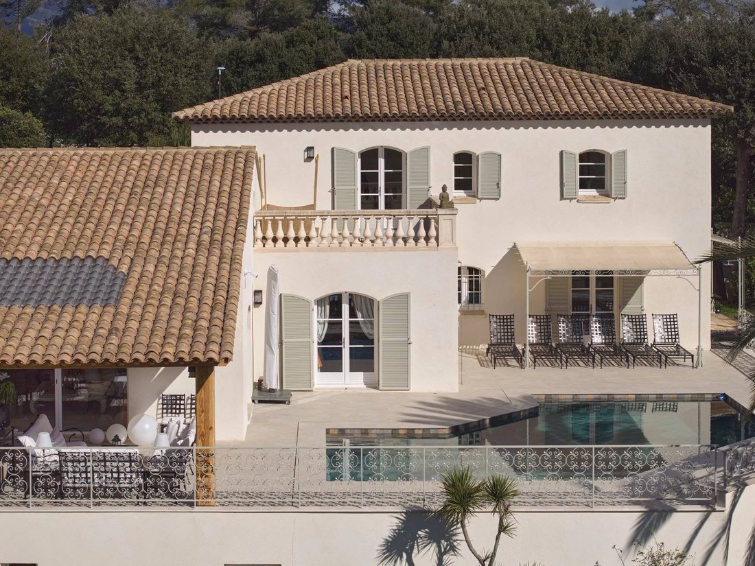 Villa en Valbonne, Provenza-Alpes-Costa Azul, Francia 3 - 15502910