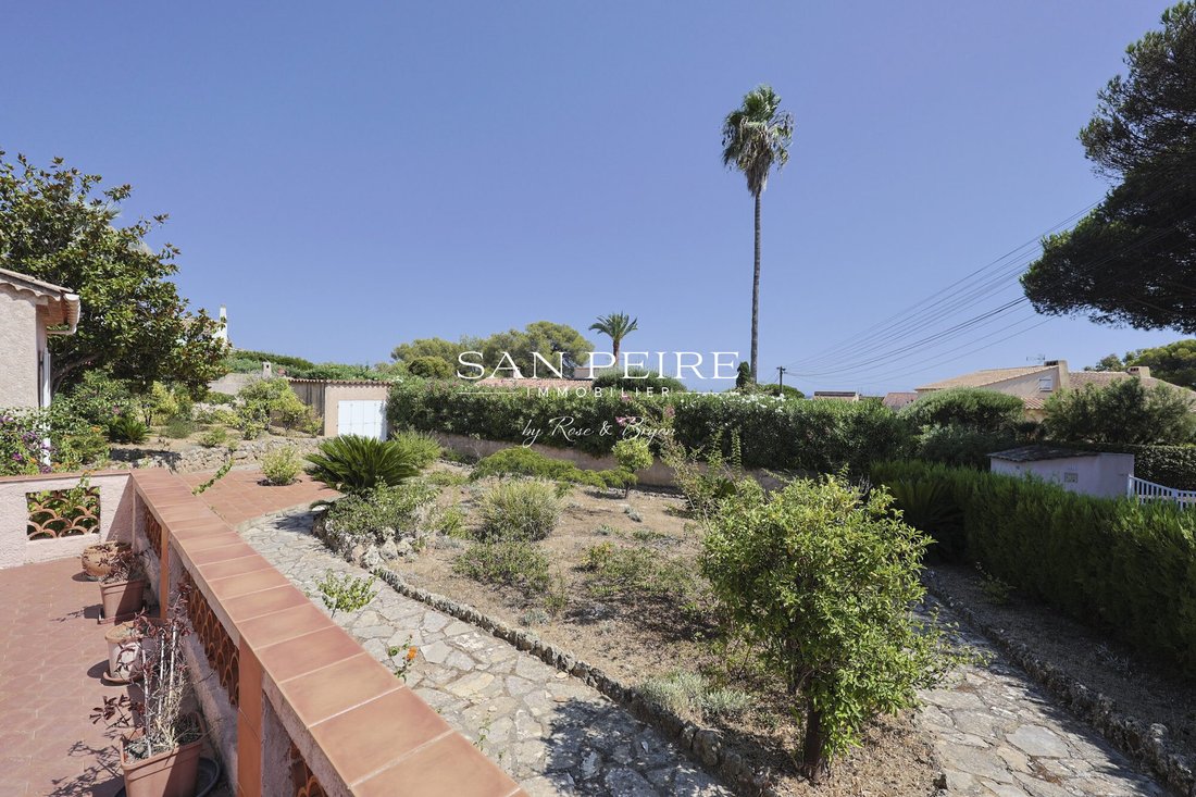 House in Les Issambres, Roquebrune-sur-Argens, France 3 - 18656185
