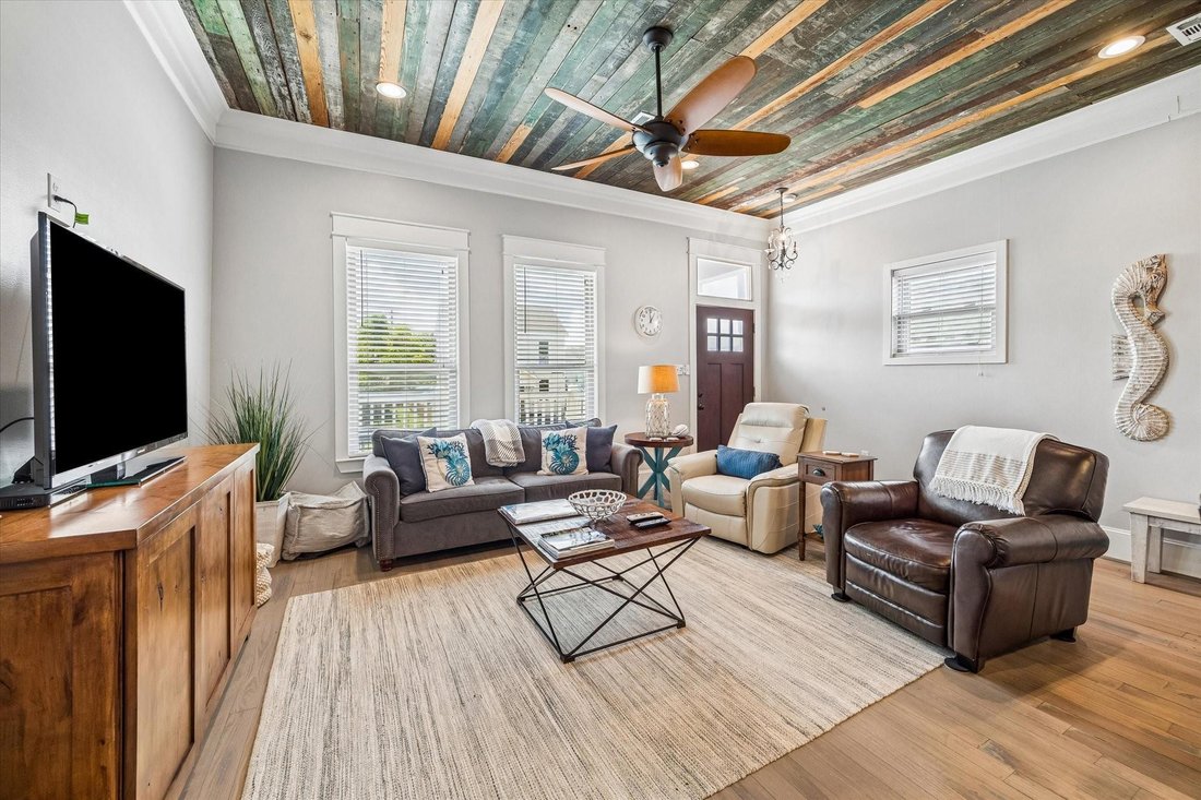 House in Galveston, Texas, United States 4 - 18654907