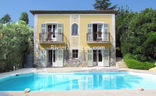 House in Vallée Verte-Issarts-Vignasses, Biot, France 1