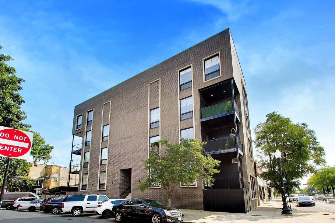 Condo in Chicago, Illinois, United States 2 - 18654276