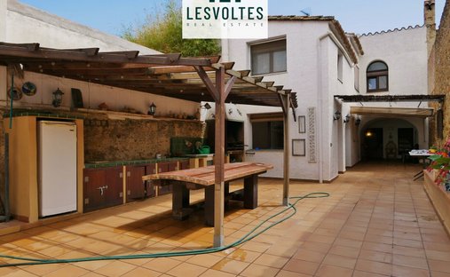 House in Pals, Catalonia, Spain 1