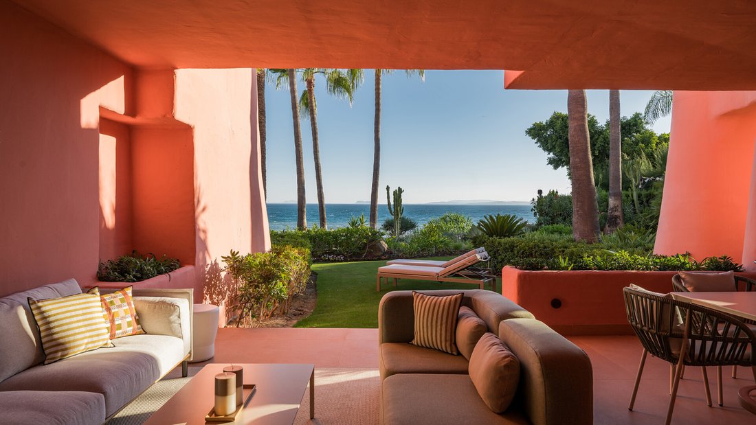 Apartment in Gualdalmansa, Estepona, Andalusia 1 - 18651776