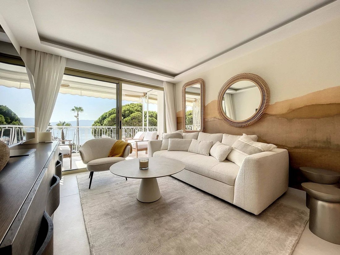 Apartment in Cannes, Provence-Alpes-Côte d'Azur, France 3 - 18128050