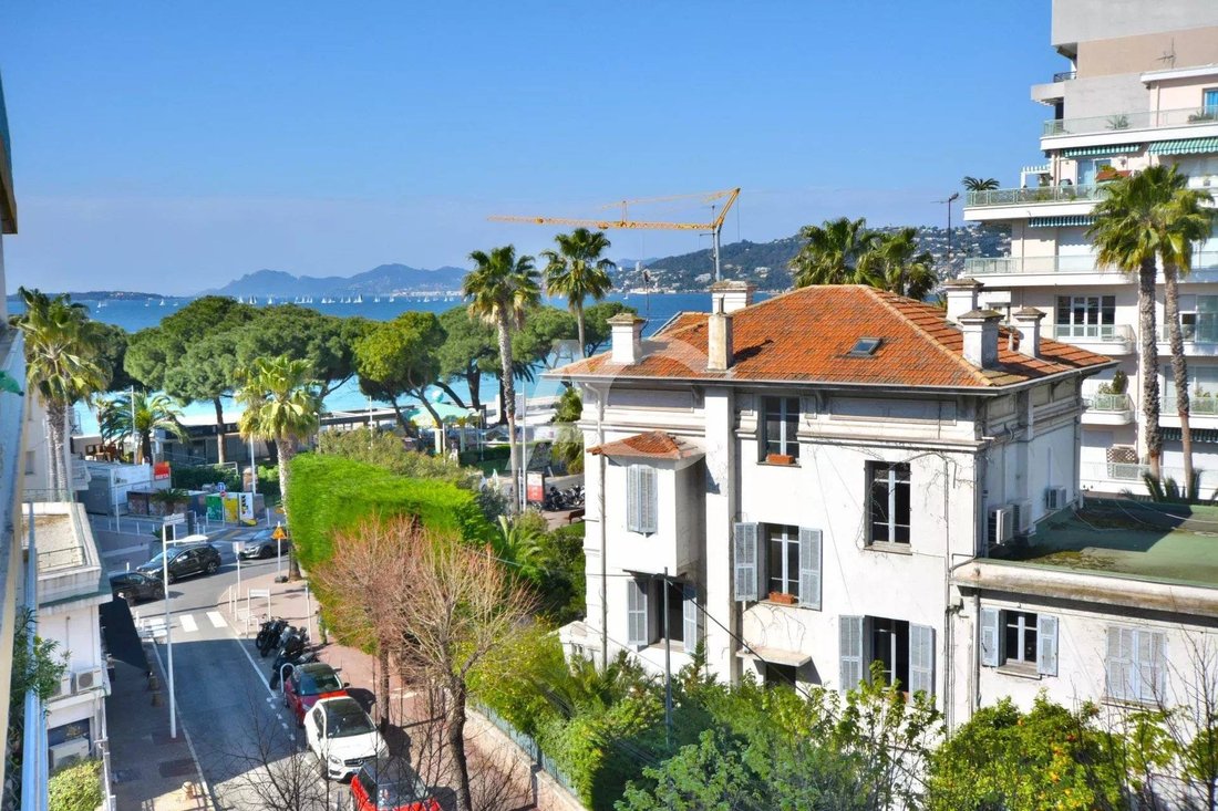 Apartment in Fontmerle, Antibes, France 1 - 15675371