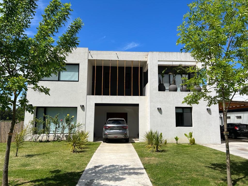 House in Tigre, Buenos Aires Province, Argentina 2 - 18652082