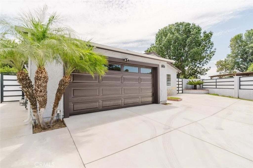 House in Los Angeles, California, United States 3 - 18651021