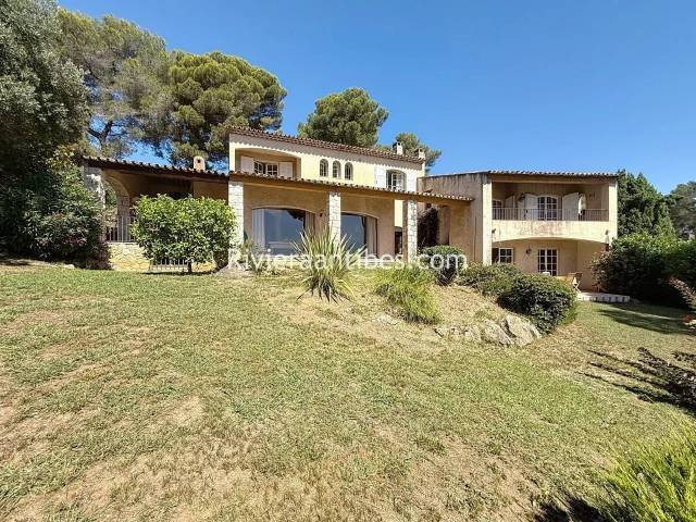 Estate in Fontmerle, Antibes, France 1 - 15907848