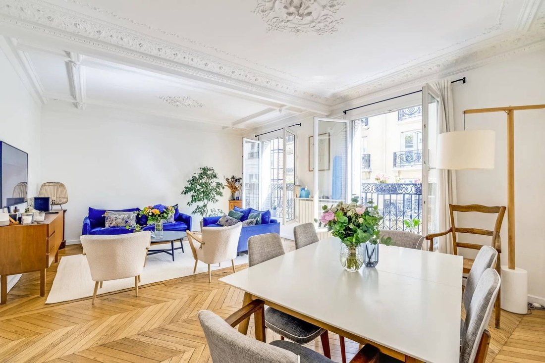 Apartment in Saint Lambert, Paris 15e Arrondissement, Paris 2 - 18060697