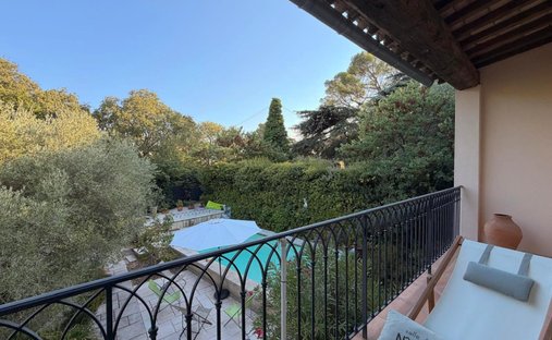 House in Camplanier, Nimes, France 1
