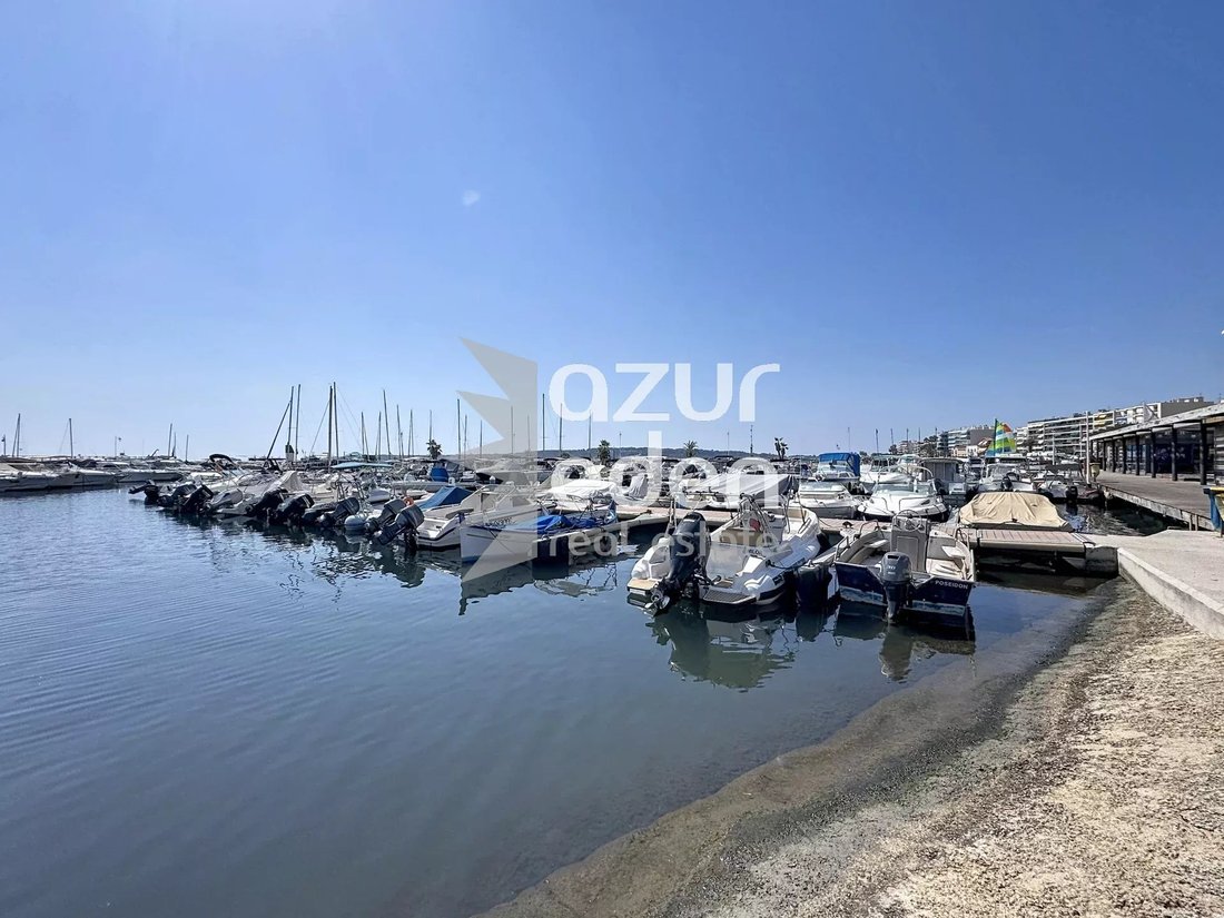 Apartment in Cannes, Provence-Alpes-Côte d'Azur, France 1 - 18653501