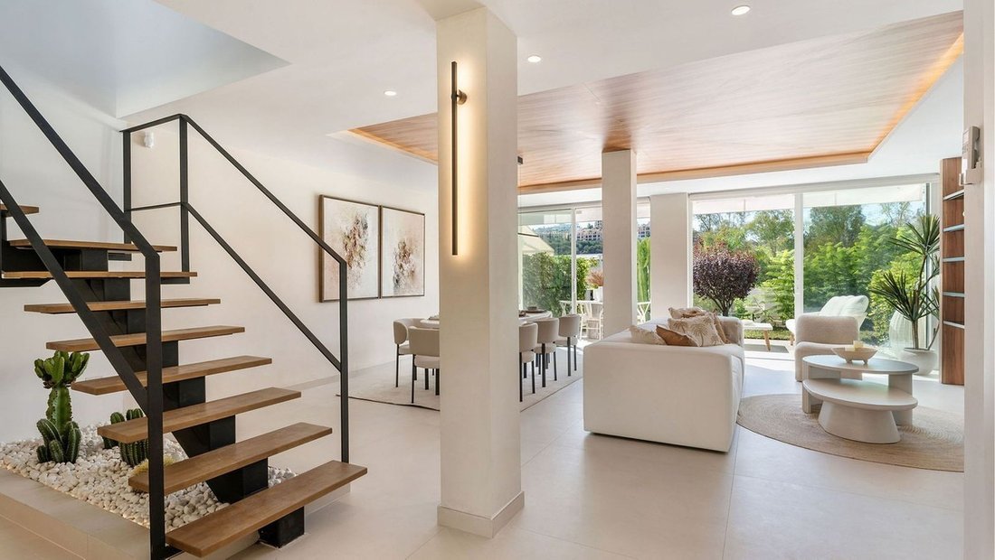 Townhouse in La Quinta, Benahavis, Andalusia 1 - 18651811