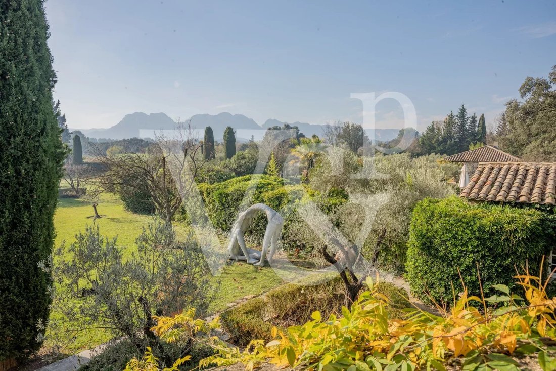 Country House in Eygalières, Provence-Alpes-Côte d'Azur, France 3 - 16150582
