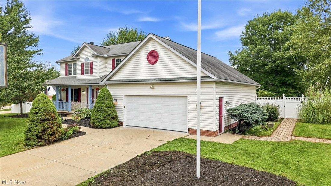 House in Louisville, Ohio, United States 2 - 18653836