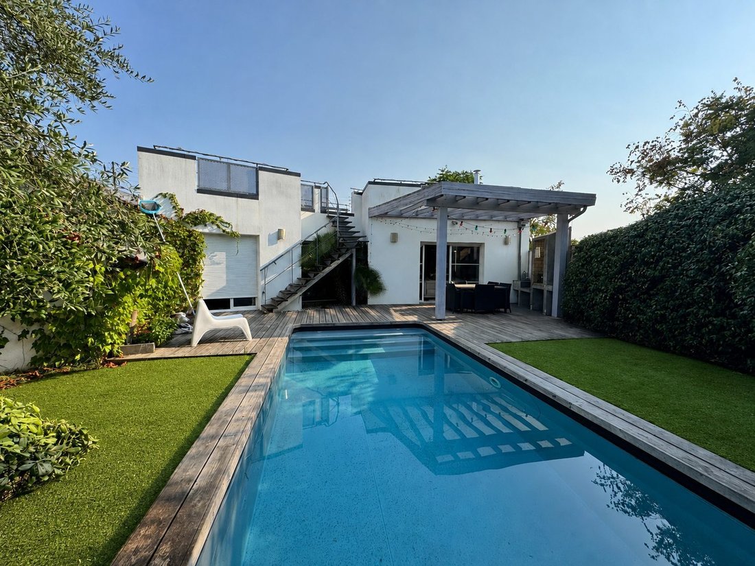 House in Talence, Nouvelle-Aquitaine, France 1 - 18124702