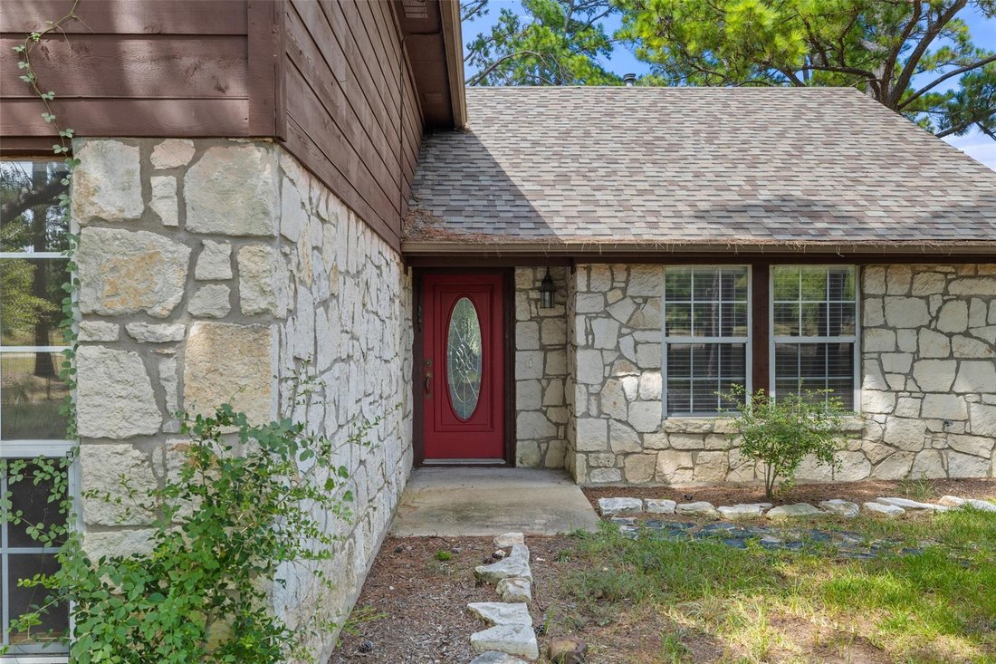 House in Bastrop, Texas, United States 2 - 18651395
