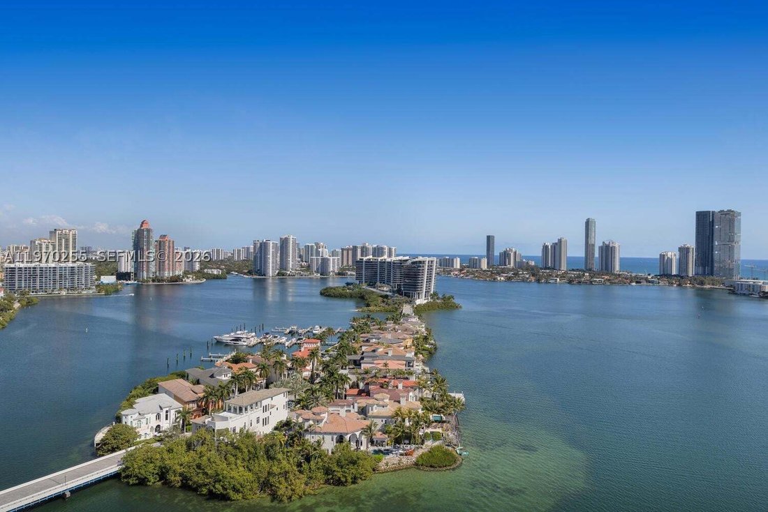 Condominio en Golden Beach, Florida, Estados Unidos 1 - 17280402
