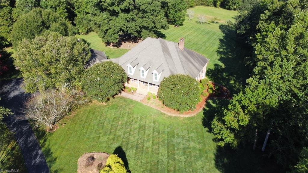 House in Ararat, North Carolina, United States 3 - 18653143