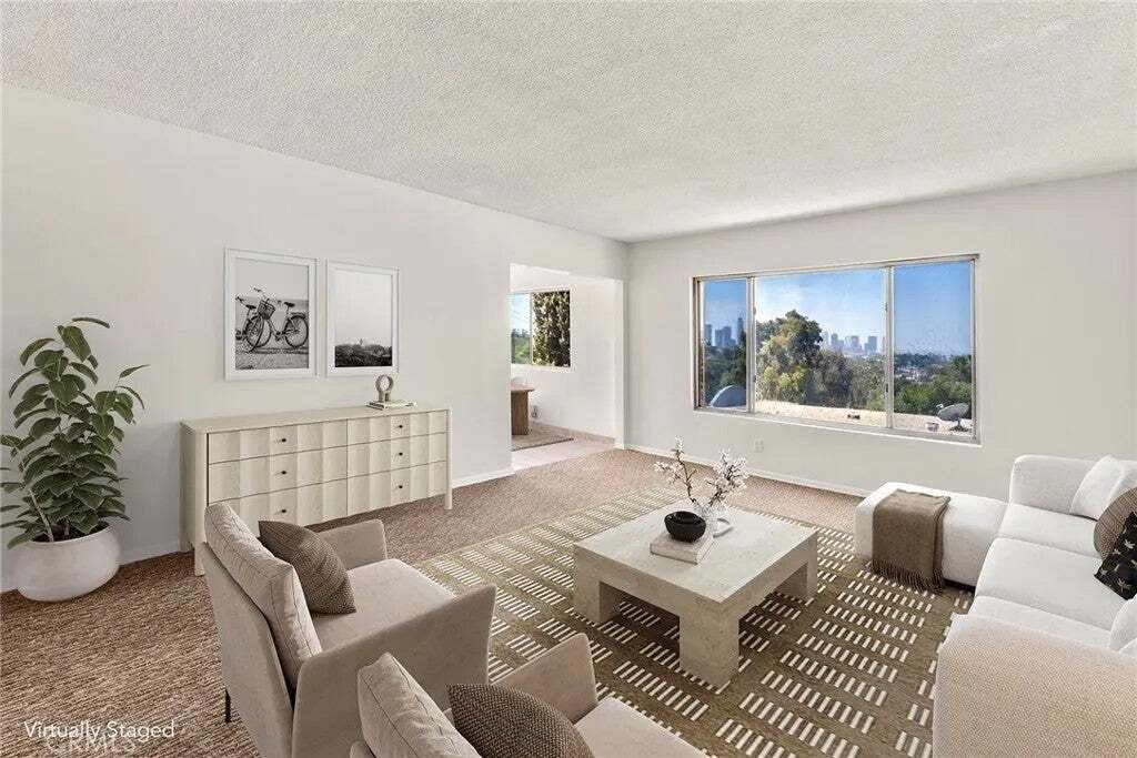Condo in Los Angeles, California, United States 1 - 18654403
