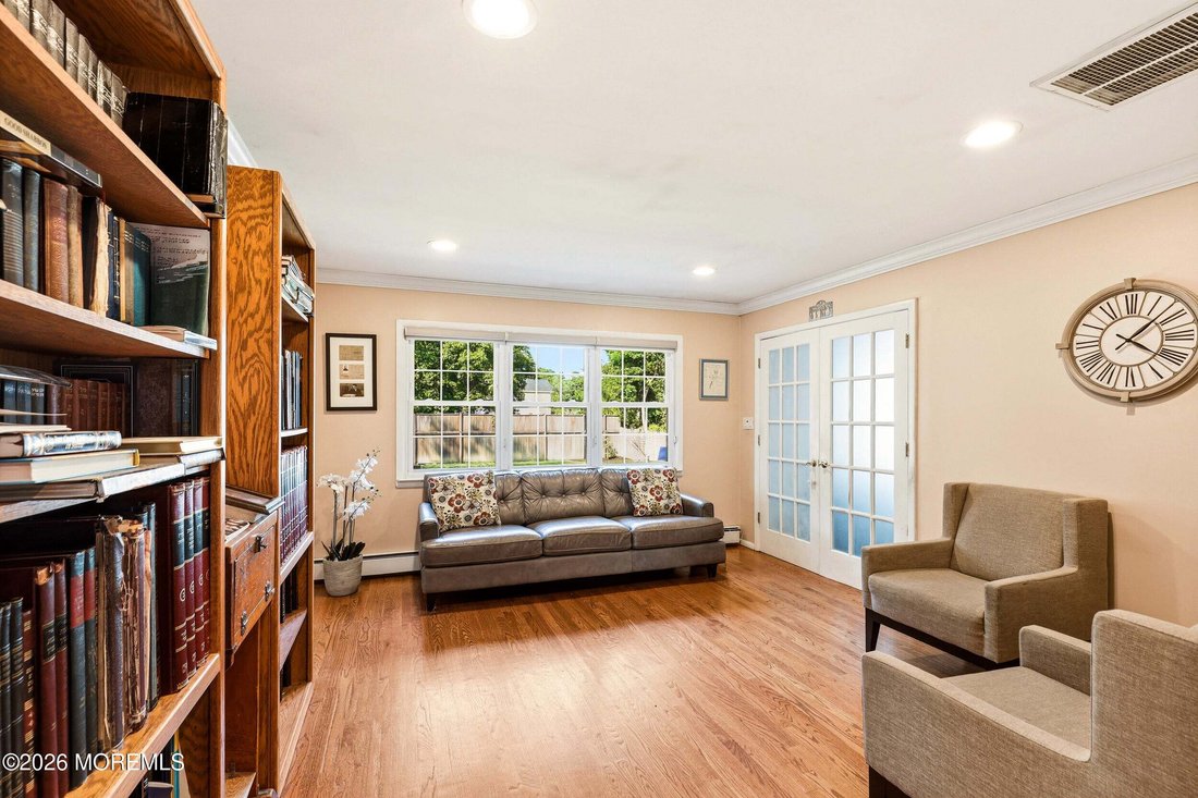 House in Lakewood Township, New Jersey, United States 5 - 18650674