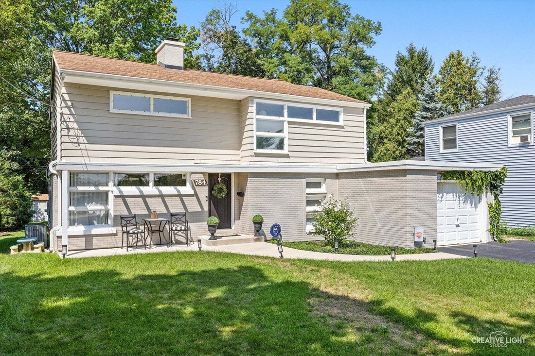 House in Glen Ellyn, Illinois, United States 2 - 18651347