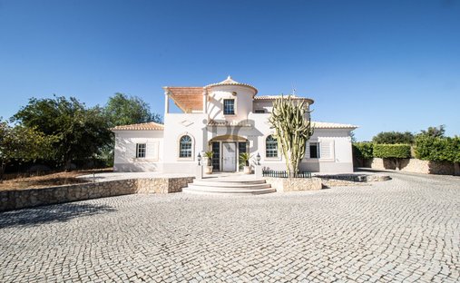 Villa in Boliqueime, Algarve, Portugal 1