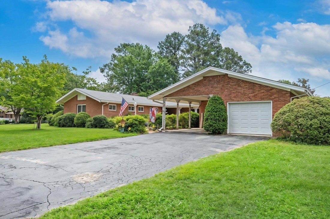 House in Riceville, Tennessee, United States 2 - 18651134